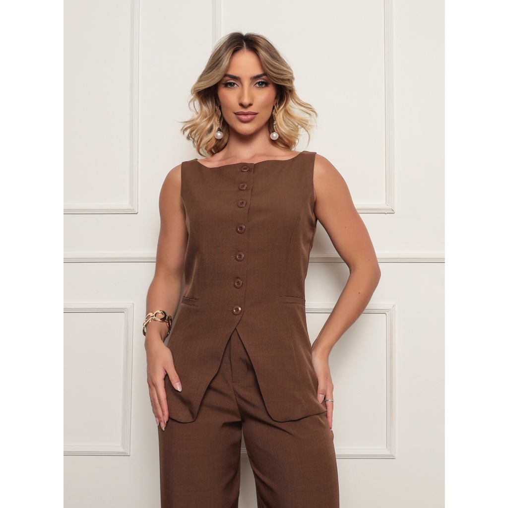 Conjunto Feminino de Trabalho em Alfaiataria Laris Blusa com Botões e Calça Social - 6